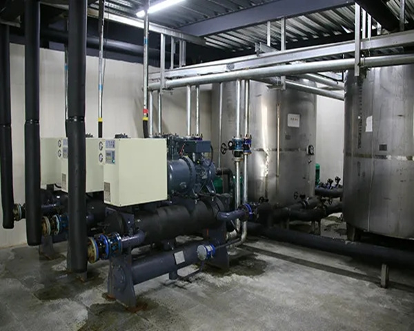 工業(yè)冷水機(jī)組的常見故障及解決辦法？